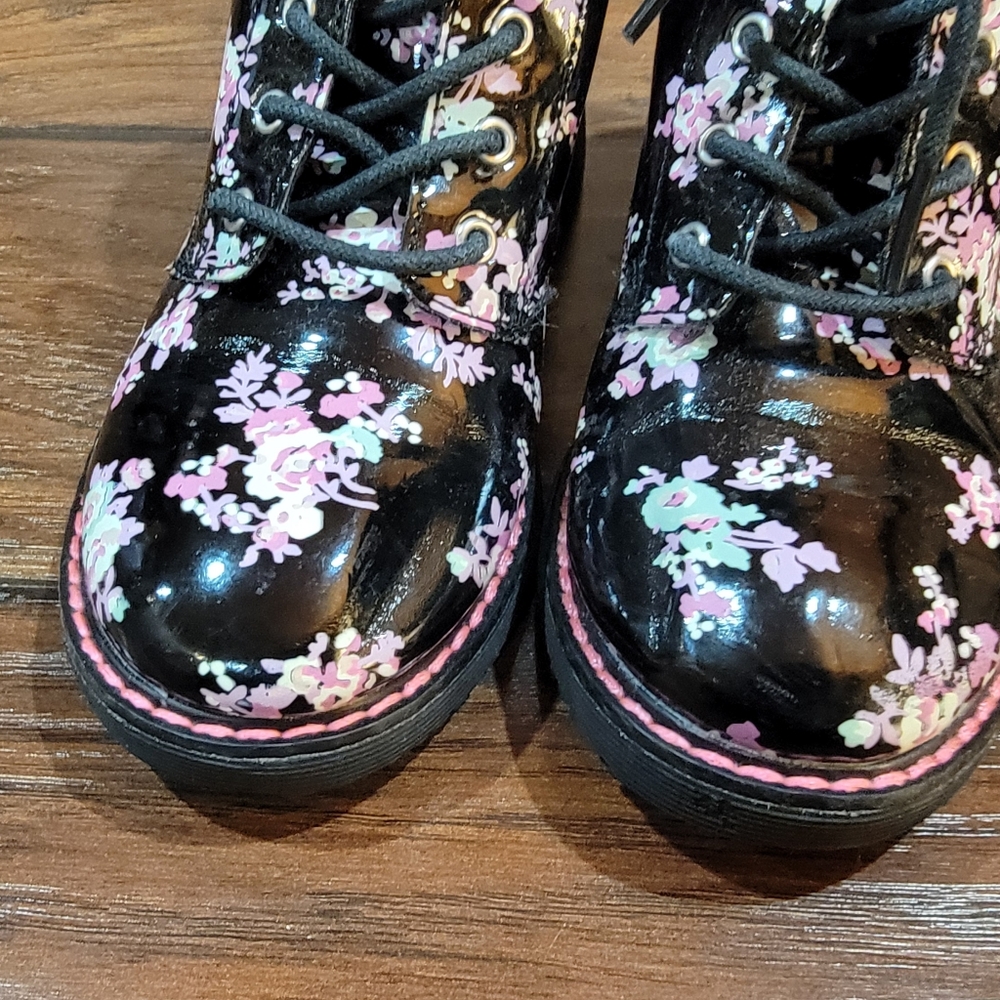 The Children's Place Floral Combat Boots